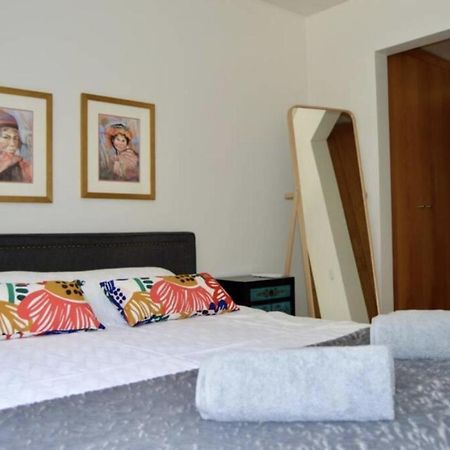 The Apartment El Corte Ingles/Av Novas Car Parking Lisbon Bagian luar foto