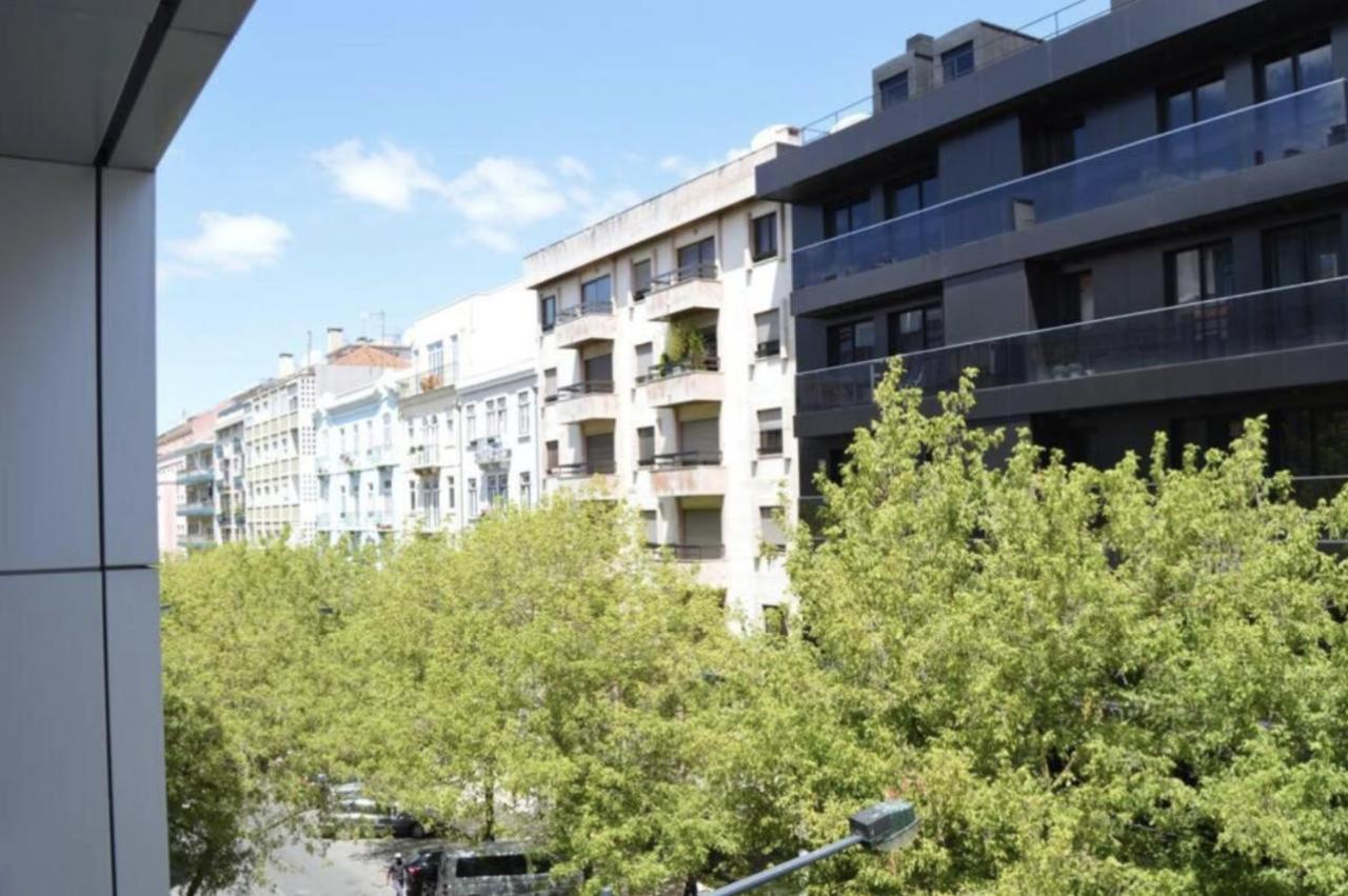 The Apartment El Corte Ingles/Av Novas Car Parking Lisbon Bagian luar foto